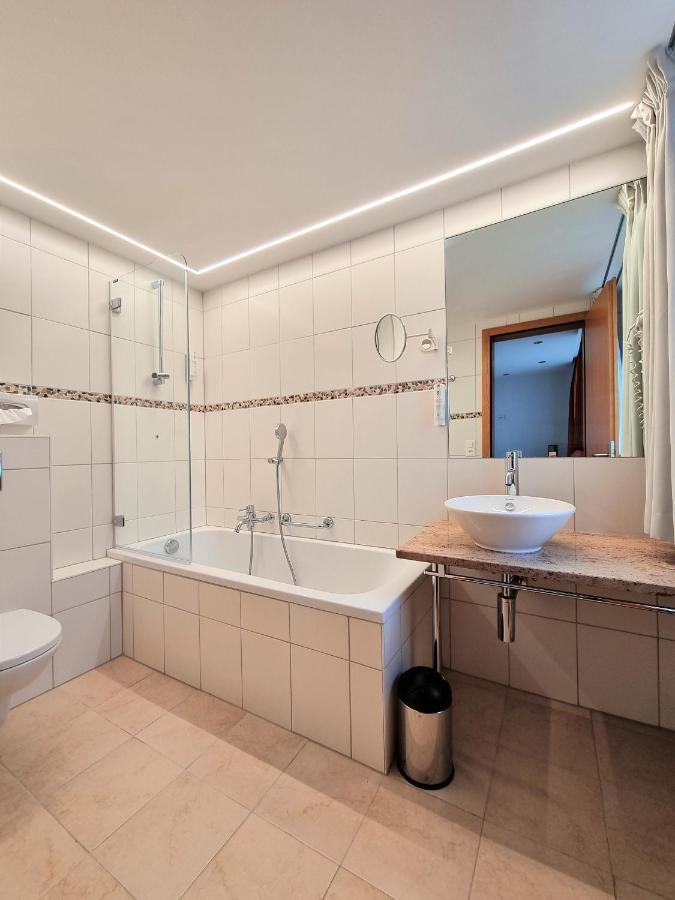 Self-Service Guesthouse Berggeist Saas Fee Eksteriør billede