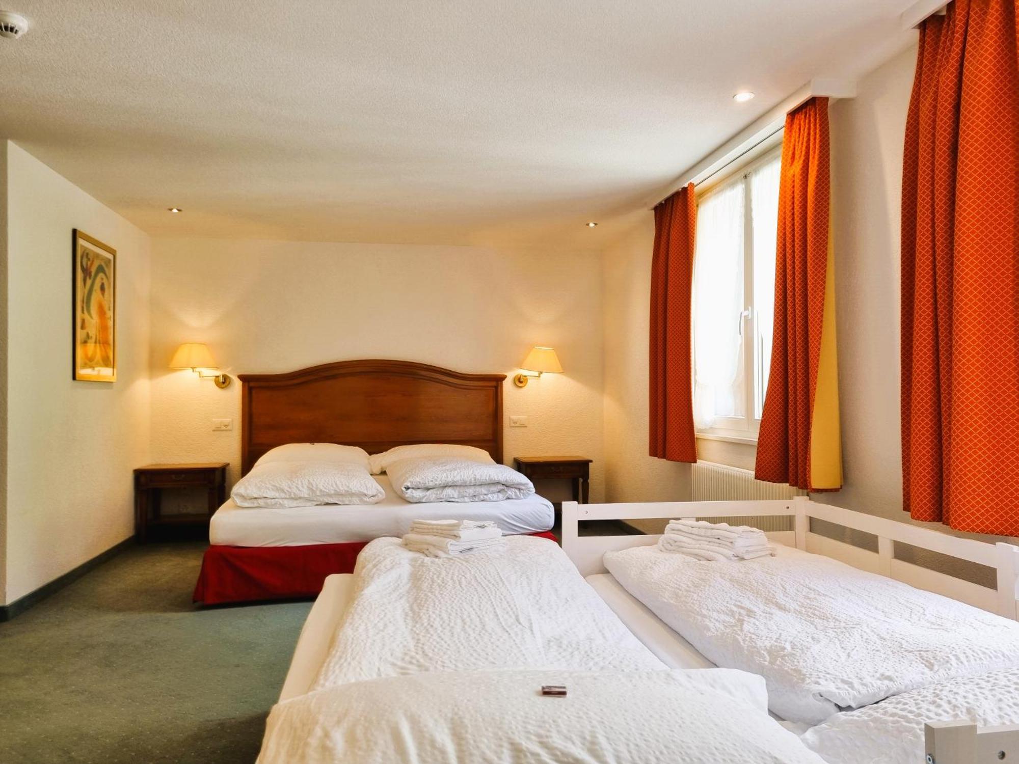 Self-Service Guesthouse Berggeist Saas Fee Eksteriør billede
