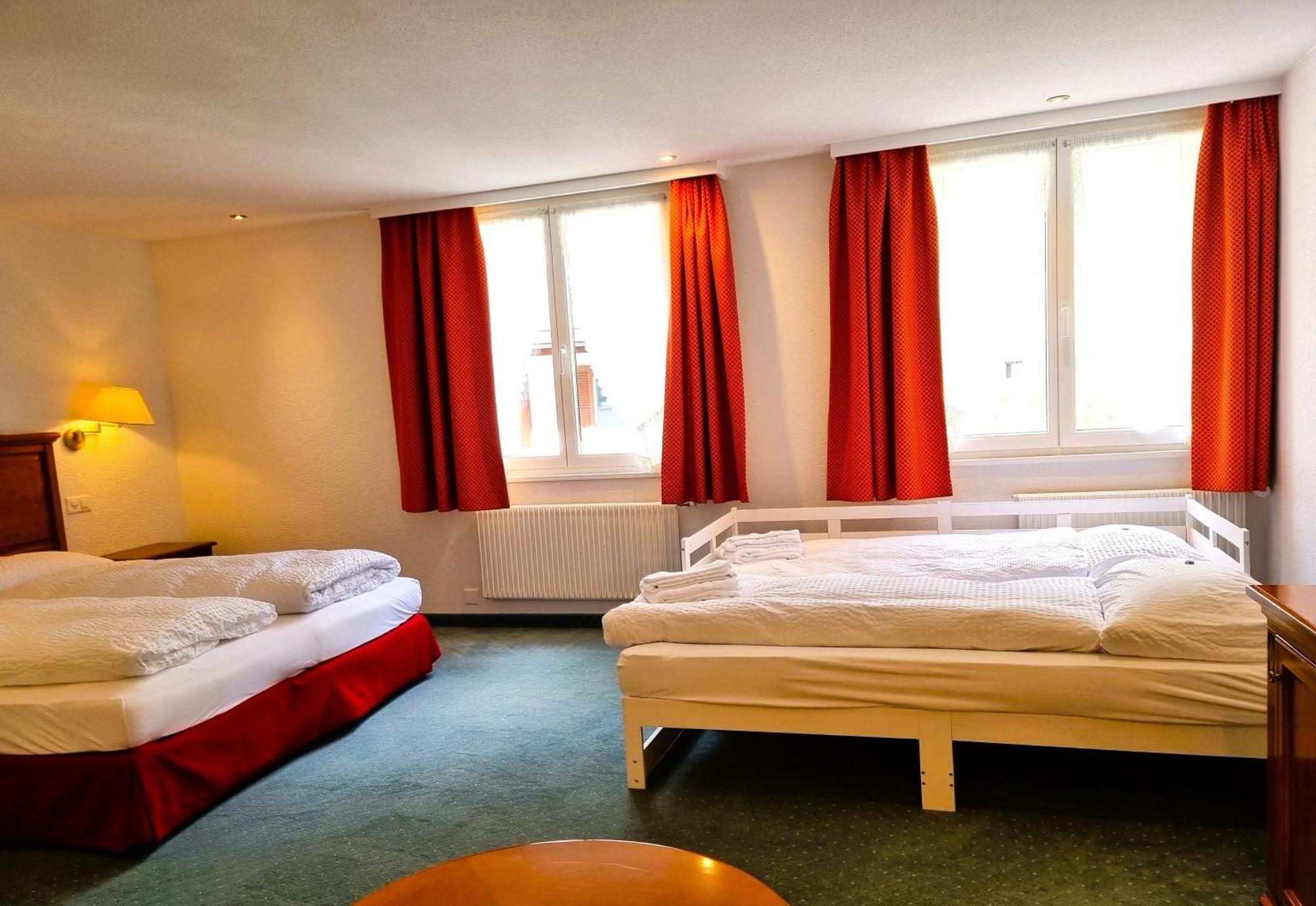 Self-Service Guesthouse Berggeist Saas Fee Eksteriør billede