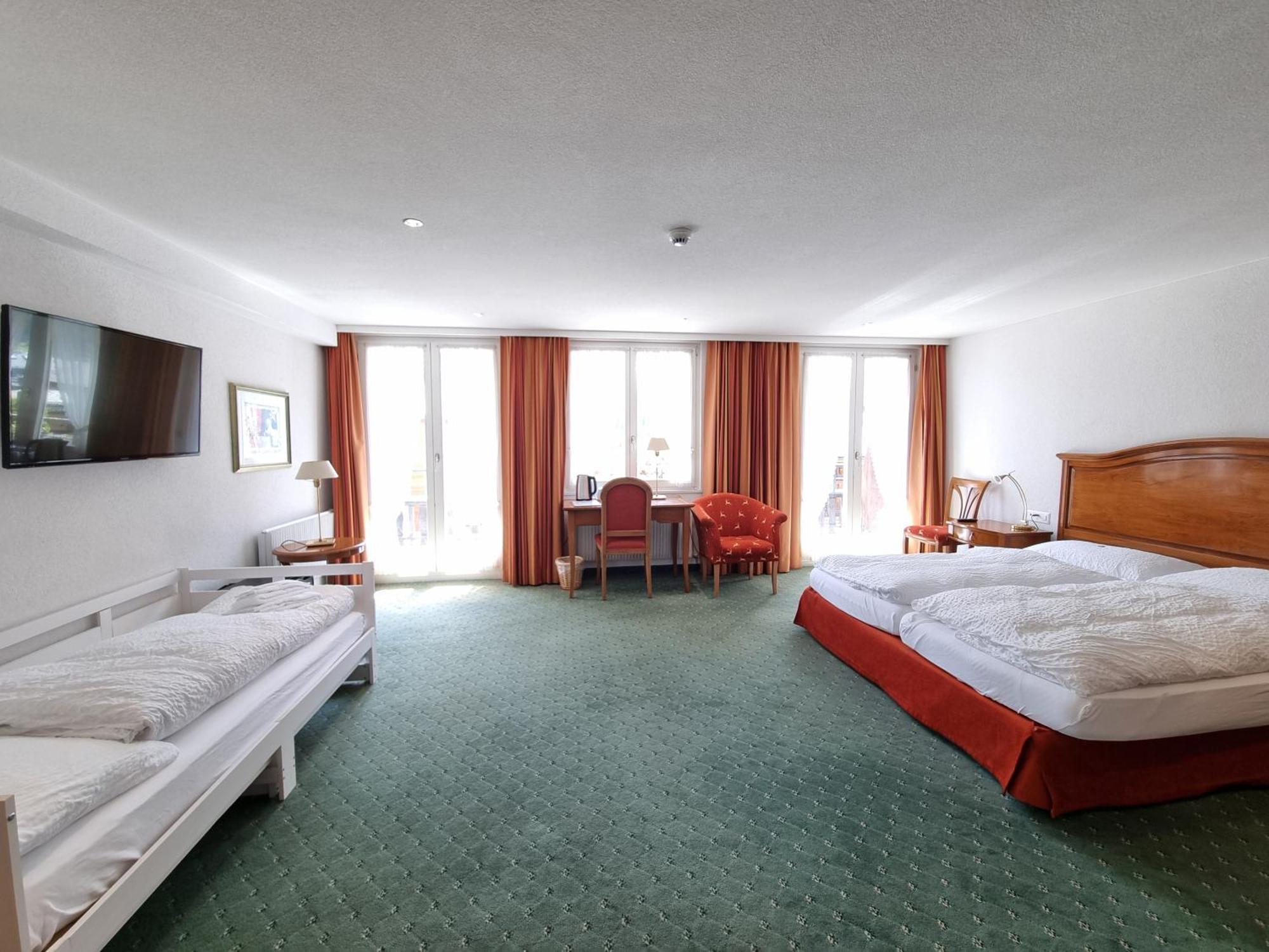 Self-Service Guesthouse Berggeist Saas Fee Eksteriør billede